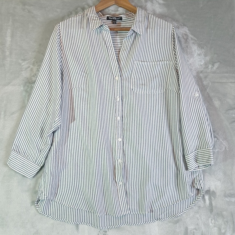 Velvet Heart Shirt Women's 1X Striped Tunic Button Shirt Roll-Tab Sleeves Blue